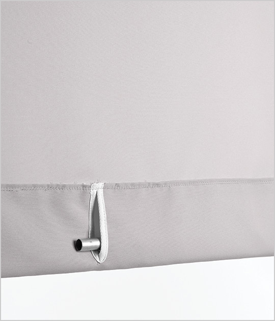 Pipe Hem Lined With Feed